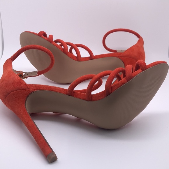 Steve Madden Fiery Orange Spiral Heels - Picture 6 of 7